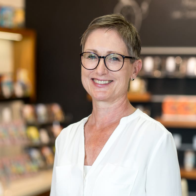 _DSC0115-2 15 (2) Geschäftsführerin Marielis-Langehenke von Pott au Chocolat