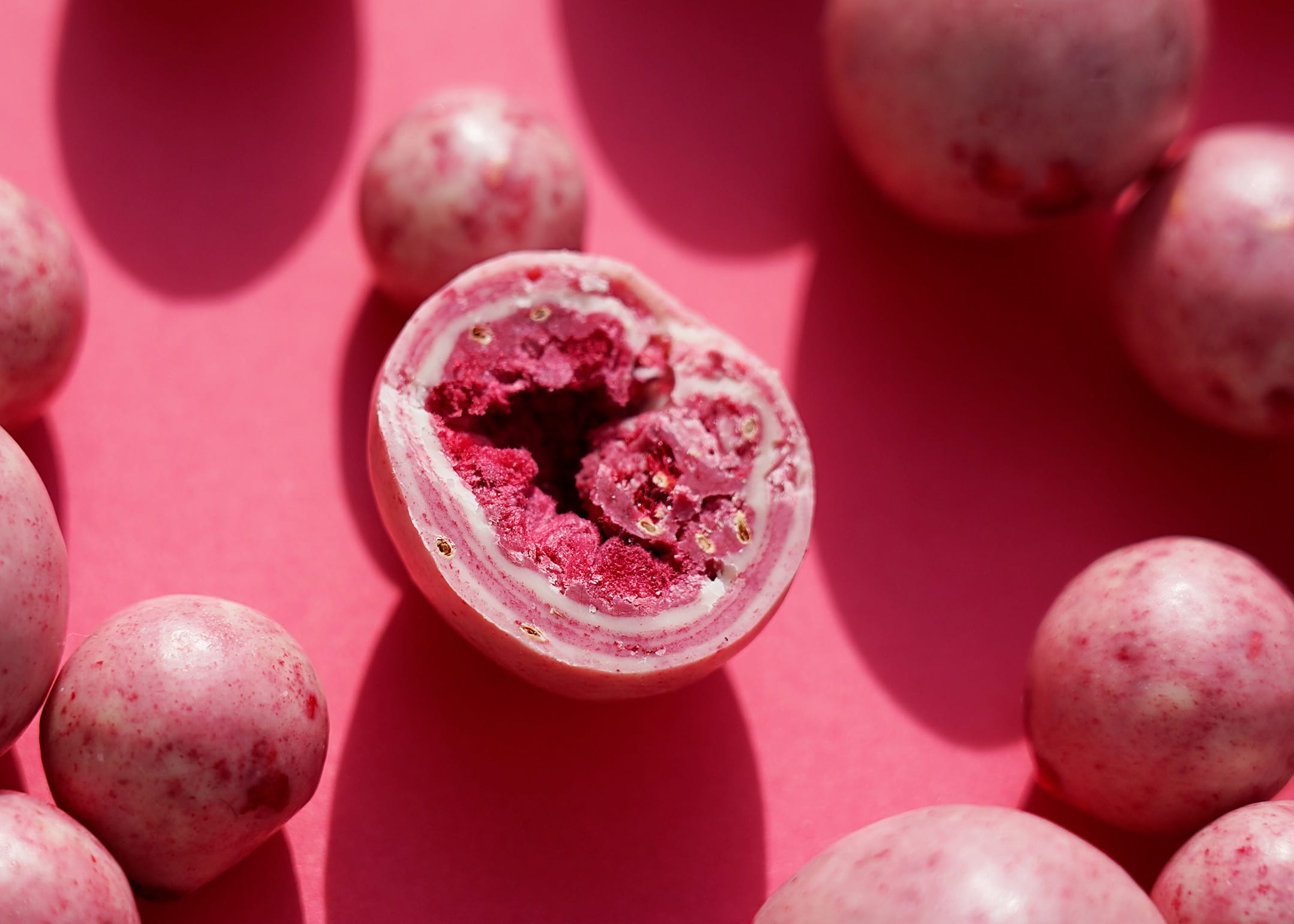 schokolierte Himbeeren