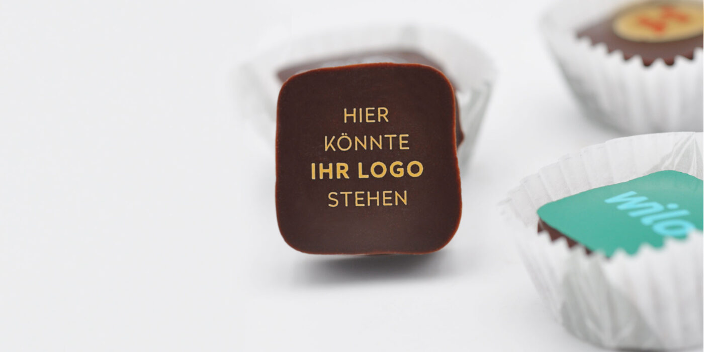 Pott au Chocolat Logo gelb breiter 1080